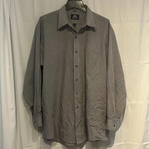 Stafford Men’s Button Up Shirt Gray Size 17 1/2 34/35 Cotton Blend Wrinkle-Free